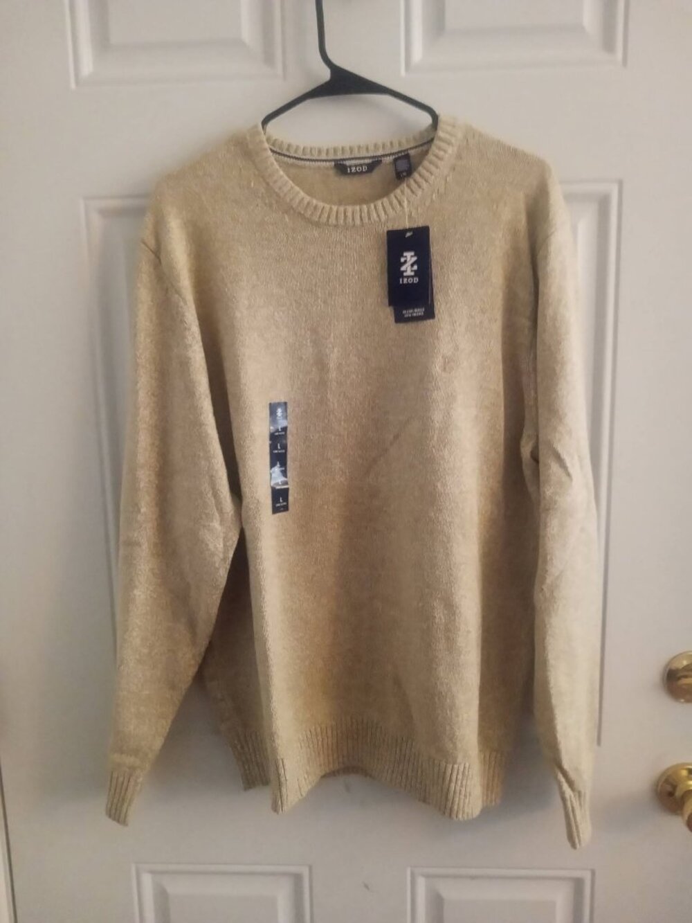 IZOD Men's Sweater Size L Silver BerchCrew Neck Premium Essentials Logo